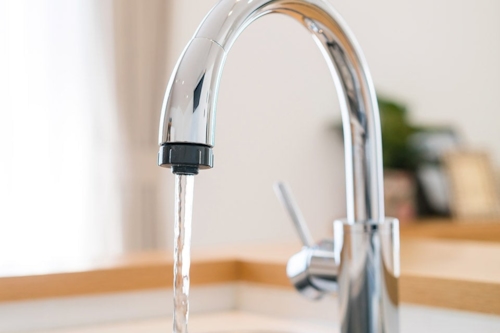 kitchen faucet