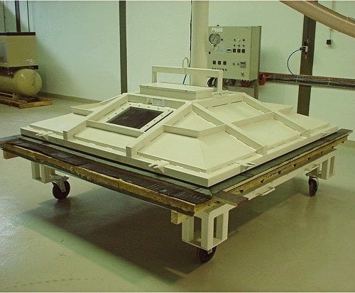 Wind-uplift test