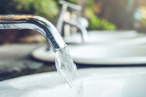 Water tap
