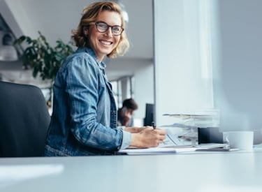 Vrouw aan het werk