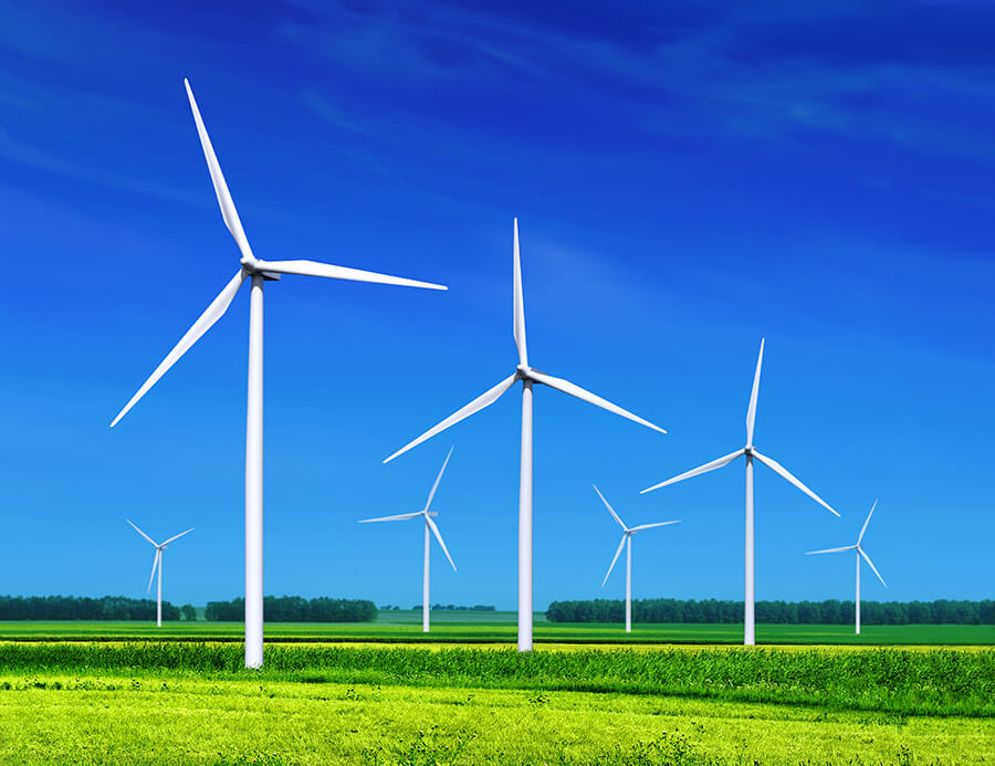 Windmolenveld met blauwe lucht