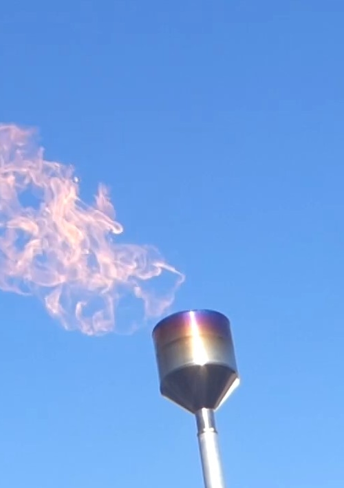Screenshot video: Flaring hydrogen